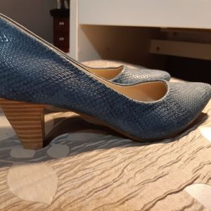 Snake patent leather shoes